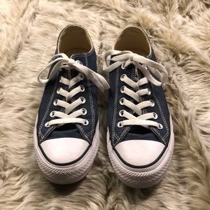 Navy Converse! Great Condition!